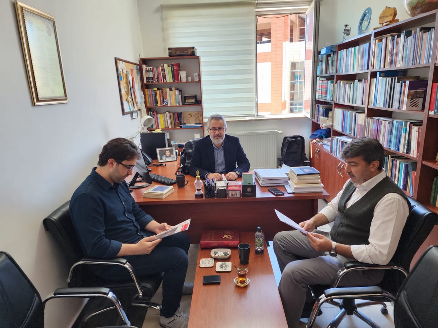 Felsefe Tarihi Ana Bilim Dalı Ekim Ayı Akademik Kurul Toplantısı, "Ara Sınavlar ve Felsefe Özel Sayısı" Gündemiyle Gerçekleştirildi